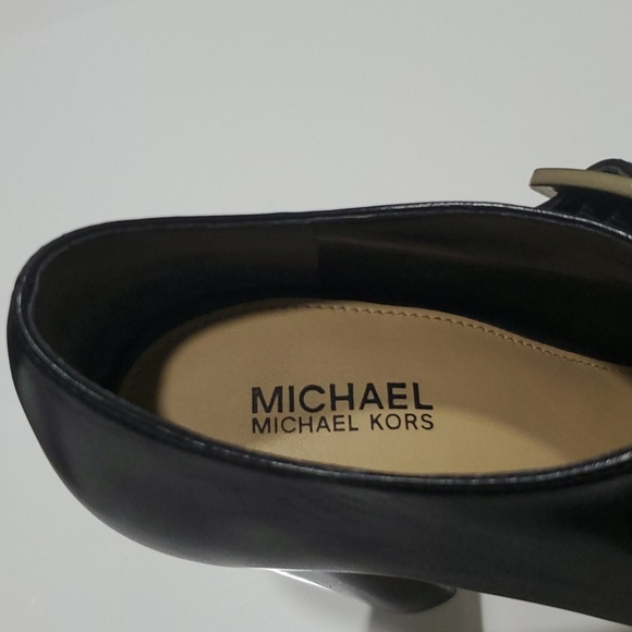 MICHAEL | Michael Kors - Carla Platform - Picture 8 of 8